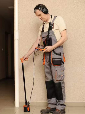 outdoor water leak detector